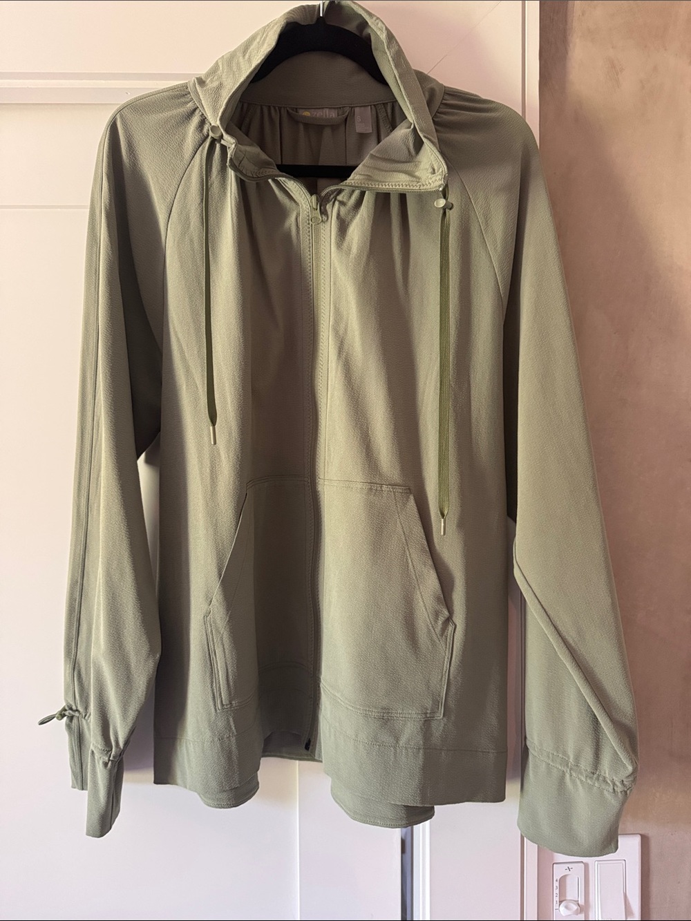 Zella Light Sage Green Hooded Zip Pullover